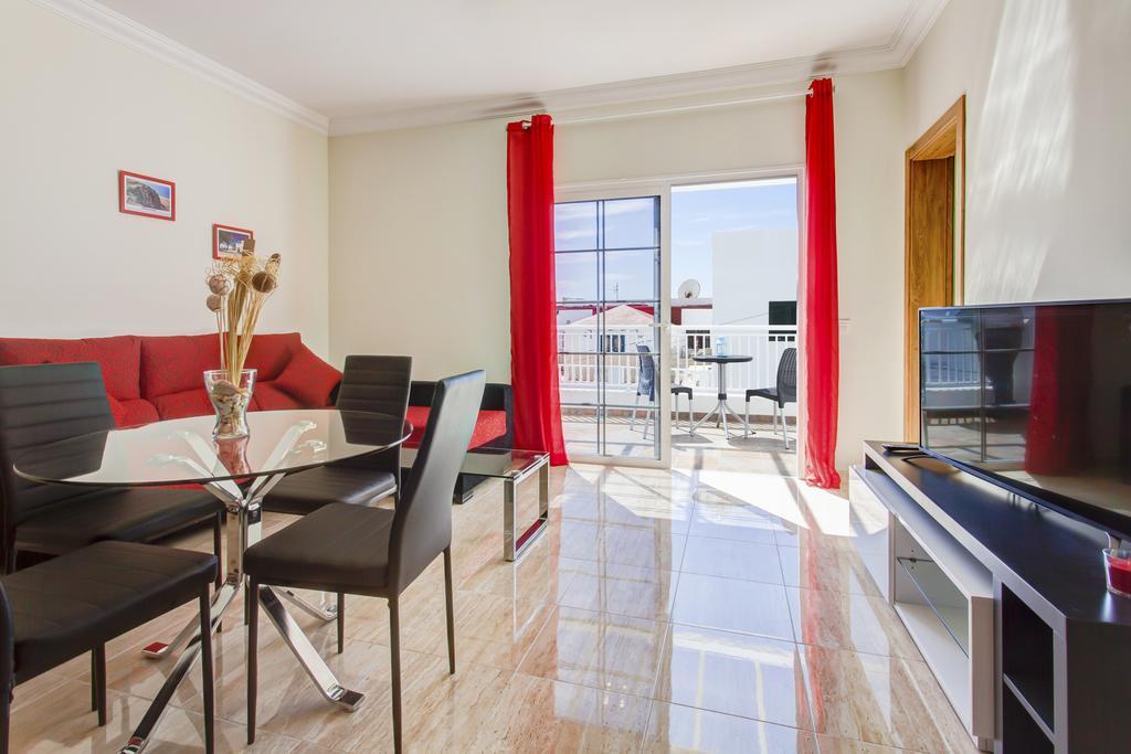 Apartamentos San Bartolome Εξωτερικό φωτογραφία