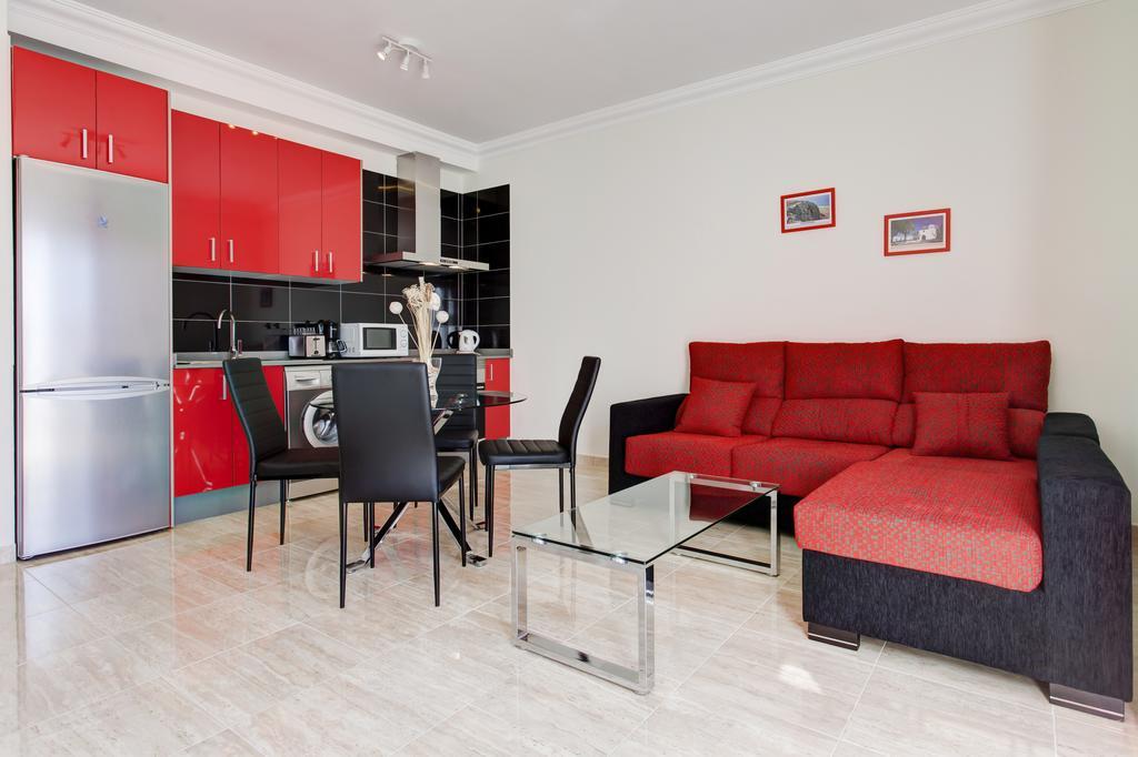 Apartamentos San Bartolome Εξωτερικό φωτογραφία